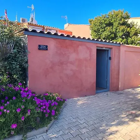 Vog Ou Sur L'ile Des Marinas Au Cap D'agde فيلة
