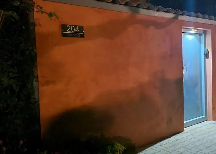 Villa Vog Ou Sur L'ile Des Marinas Au Cap D'agde Agde